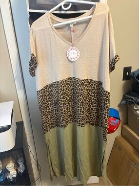 Umgee Beige, Leopard & Olive Colorblock V-Neck maxi Dress